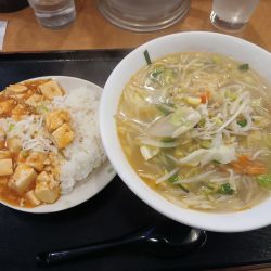 ランチ：タンメン・ミニ麻婆丼 900円