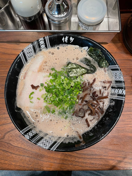 「ラーメン(950円)」@博多一双 新横浜ラーメン博物館店の写真