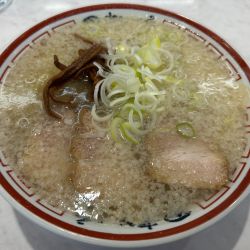 中華そば　830円