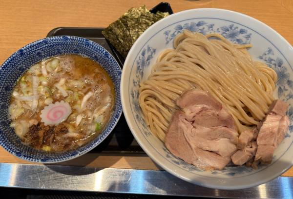 「濃厚つけ半チャーシューつけ麺 +つけ汁増量 +海苔」@くり山の写真