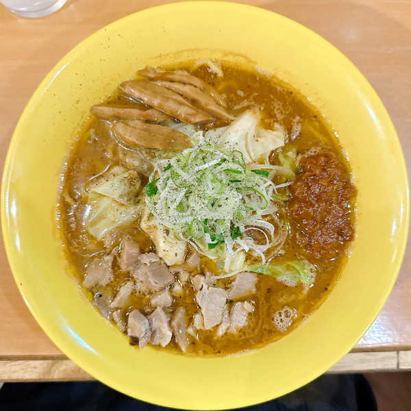 「黄色【みそベース】」@麺屋 すずらんの写真