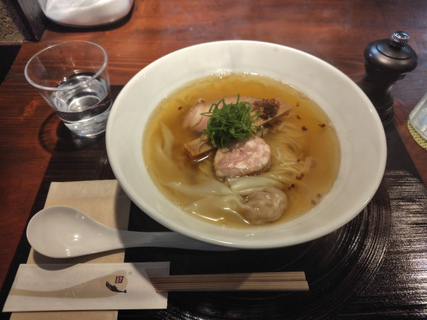 「らー麺」@らーめん 鉢ノ葦葉の写真