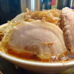 #小ラーメン #ニンニクスコシアブラマシ #1100円