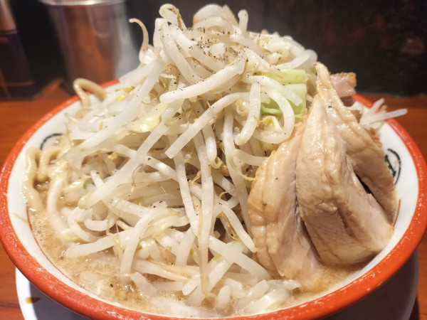 「小ラーメン」@らーめん バリ男 新橋本店の写真