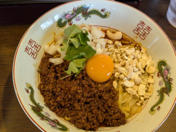 「期間限定 辛ラー油まぜそば」@中華そば 1011の写真