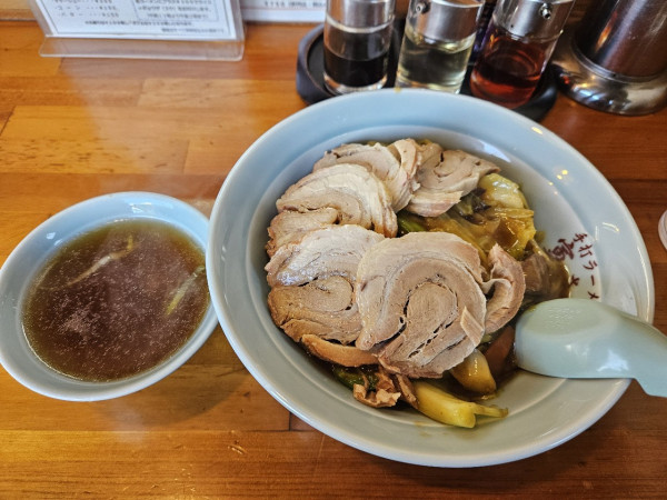 「スタミナ冷やし+チャーシュー」@ラーメン家ようちゃんの写真
