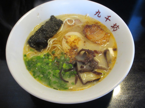 「【昼限定】らーめん＋半チャーハンセット（880円）」@熊本ラーメン 九千坊の写真