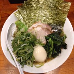 特製ラーメン（並）（カタメコイメオオメ）