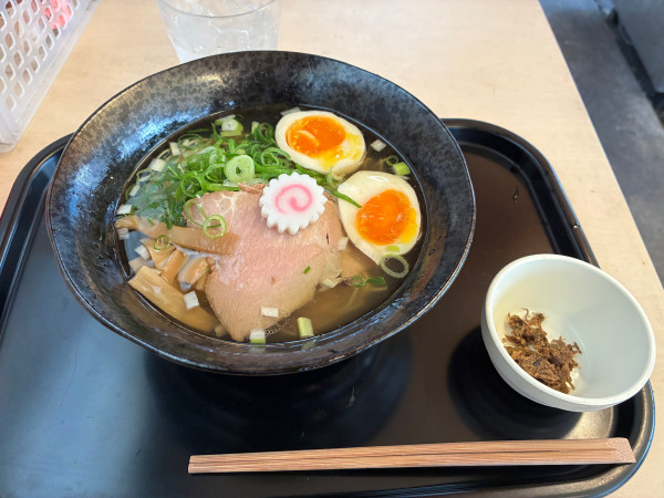 「塩+味玉」@朝皆笑味の写真