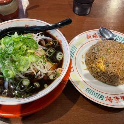 ラーメンとチャーハン1400円
