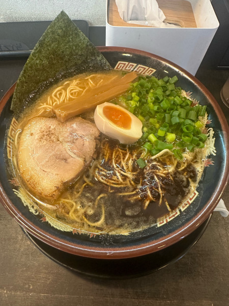 「豚骨香味ラーメン　840円」@ふぅふぅ亭の写真