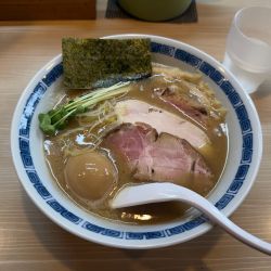 特製鶏白湯魚介そば