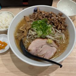 味噌ラーメン（1150）大盛（200）もやし（170）コマ肉（1