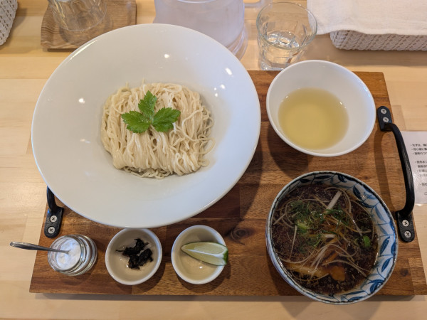 「昆布水つけソバ 醤油」@RUSTIC NOODLESの写真