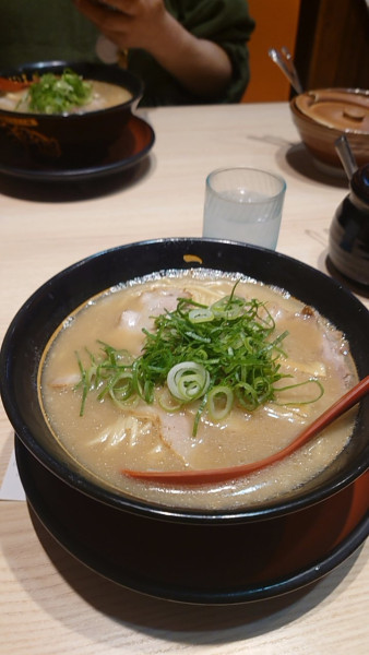 「特製ラーメン」@うま屋ラーメン 四日市日永カヨー店の写真