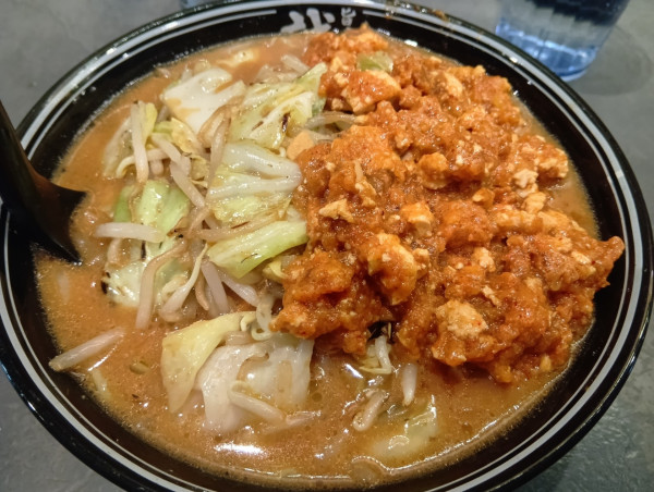 「麻婆タンメン3辛　半ライス」@旨辛タンメン 誠屋 新宿店の写真