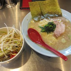 ラーメンネギ丼（８８０円）