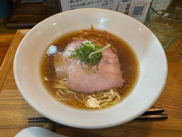 「鶏醤油ラーメン」@たかのちゅめの写真