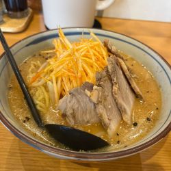 ネギみそチャーシューめん(1350円)