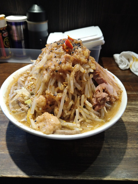 「ネパル麺中」@ミゾグチヤ 東十条店の写真