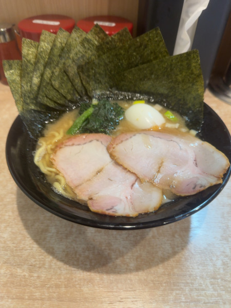 「塩ラーメン」@横浜家系ラーメン 麺屋いぶすけの写真