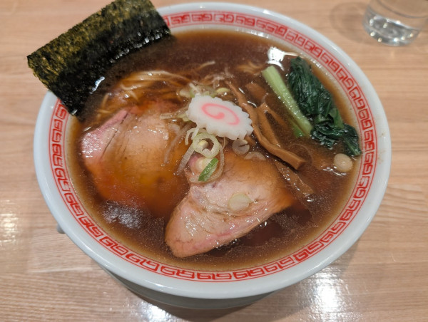 「中華そば醤油950円」@麺や みかんの写真
