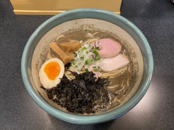 「百尾煮干し 醤油」@煮干しらーめん 田中にぼるの写真