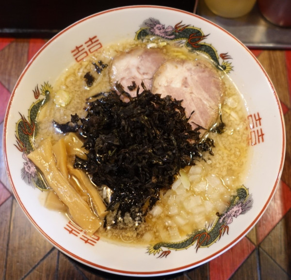「背脂煮干しラーメン（1,170円）」@オールドラーメンショップ 逆流の写真