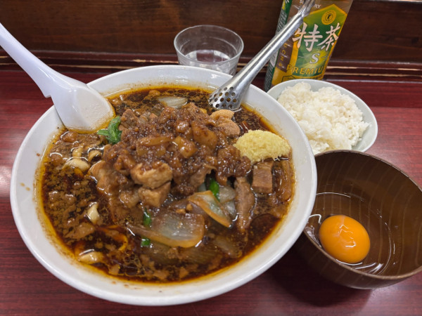 「スタ満セット　ショウガ背脂」@元祖スタミナ満点らーめん すず鬼の写真