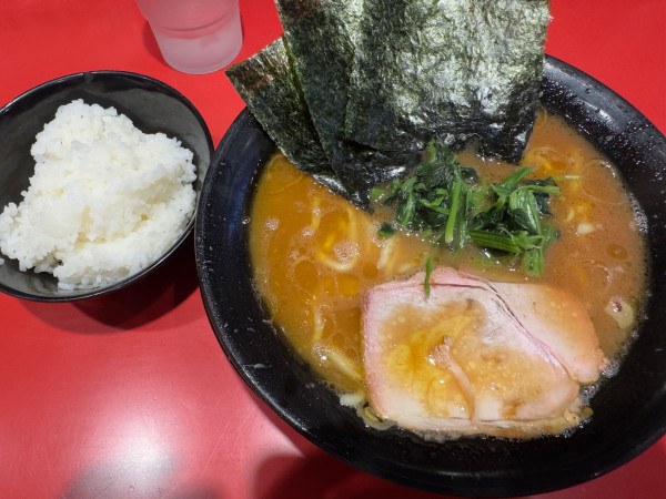 「ラーメン並」@環2家 蒲田店の写真