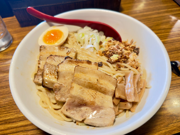 「チャーシューあぶらぁ麺」@辛しやの写真