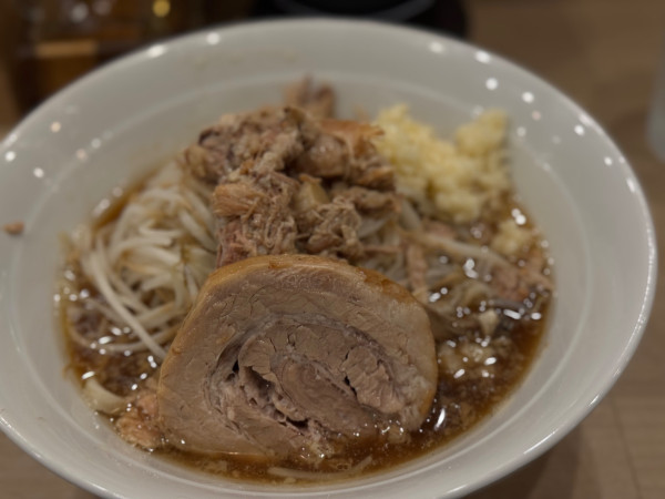 「ラーメン300g」@麺屋 味方 蒲田店の写真