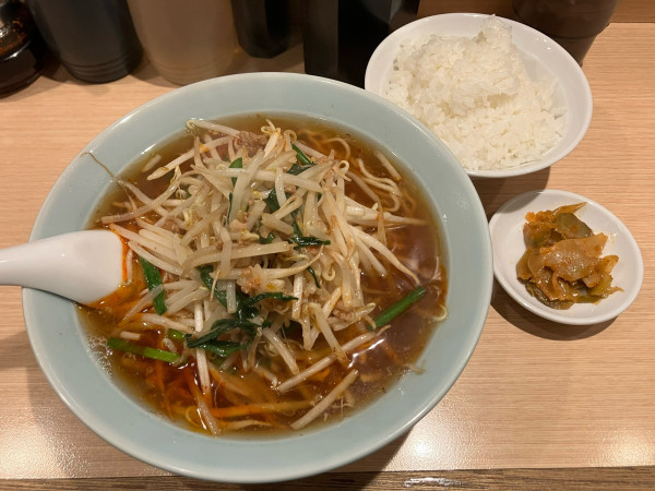 「もやし炒め麺900円＋ライスセット100円」@らーめん 田丸の写真