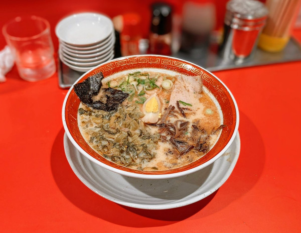 「たかなラーメン」@元祖熊本ラーメン 赤のれんの写真