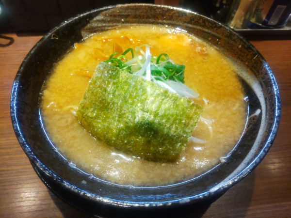 「ラーメン890円」@まる重ラーメン 南大沢店の写真