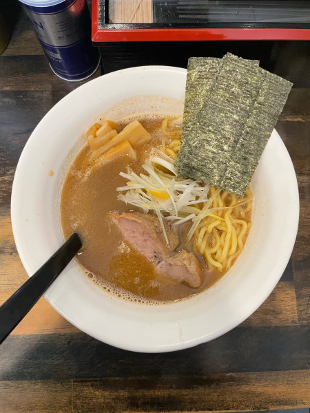 「奨らーめん(950円)太麺」@麺屋 奨 TASUKU 中央林間店の写真