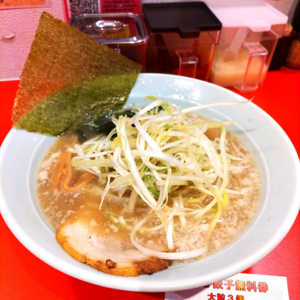 「ネギラーメン（￥950）」@ラーメンショップ◯Q 鶴見店の写真