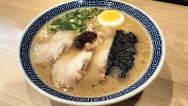 「赤辛ラーメン」@三代目 沖食堂の写真