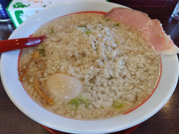 「背脂醤油らあめん　：濃いめ、ギタギタ、ニンニク多め＋味玉：㋚」@豊潤らあめん  三代目 紀守の写真