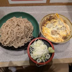 牛とじ丼セット＋大盛り