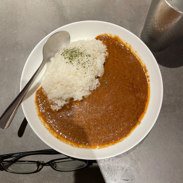 「スパイスカレー」@むぎとオリーブ×蝋燭屋 成田空港店の写真