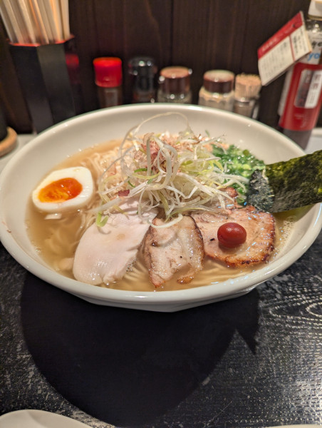 「煎酒ラーメン大盛」@煎酒と麺 しもきはらの写真