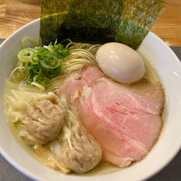「特製塩ラーメン」@麺屋 星花灯の写真