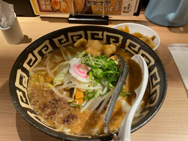 「濃厚味噌豚骨ラーメン980円」@麺場 ラの壱 一宮駅前店の写真