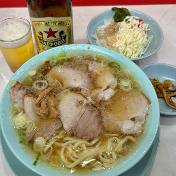 「中華そば＋瓶ビール＋無料めし」@なぎちゃんラーメン 江古田練馬旭丘店の写真
