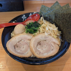 熟成豚骨ラーメン そだし 河口湖店の写真