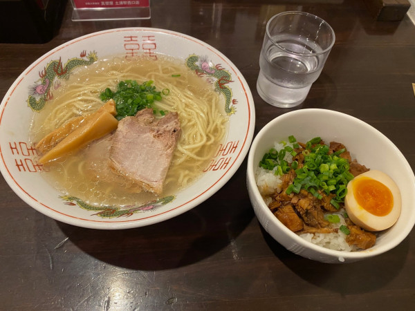 「限定　はまぐりと鯛の塩そば（７２０円）＋ルーロー飯３５０円」@活龍大衆麺処 真壁屋 土浦駅西口店の写真