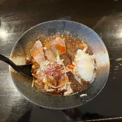 麻婆まぜそば+半ライス