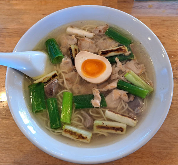 「鶏ねぎラーメン800円」@ヤンセンの写真