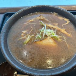 中華そば　830円